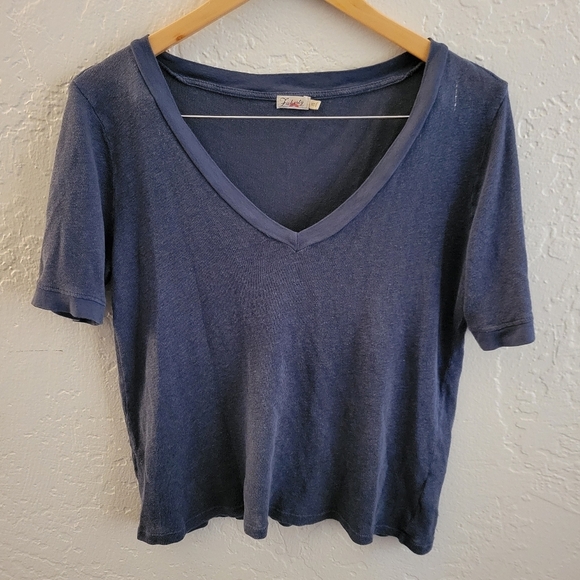 Faherty V Neck Top Size XS - Picture 1 of 4